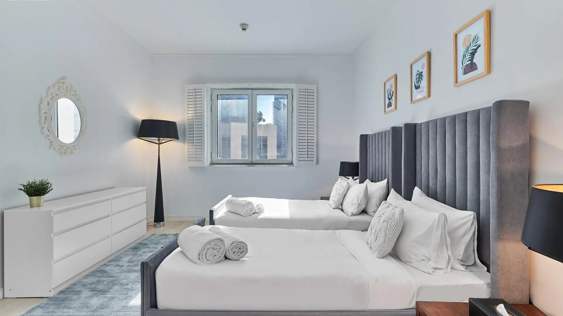 Bnbmehomes - High-End 2Br Apartment On Burj Khalifa Blvd 두바이 아랍에미리트